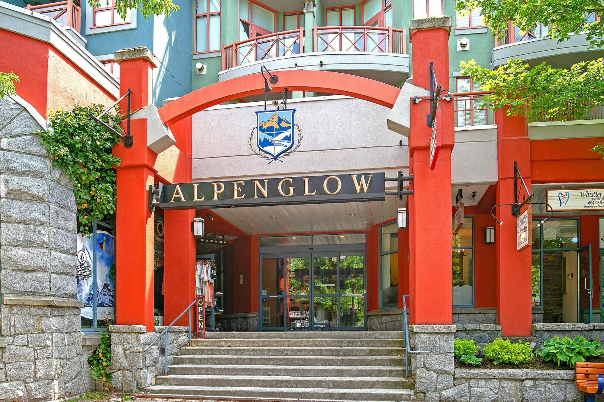 Alpenglow Lodge Queen Boho Studio By Mva Whistler Zewnętrze zdjęcie